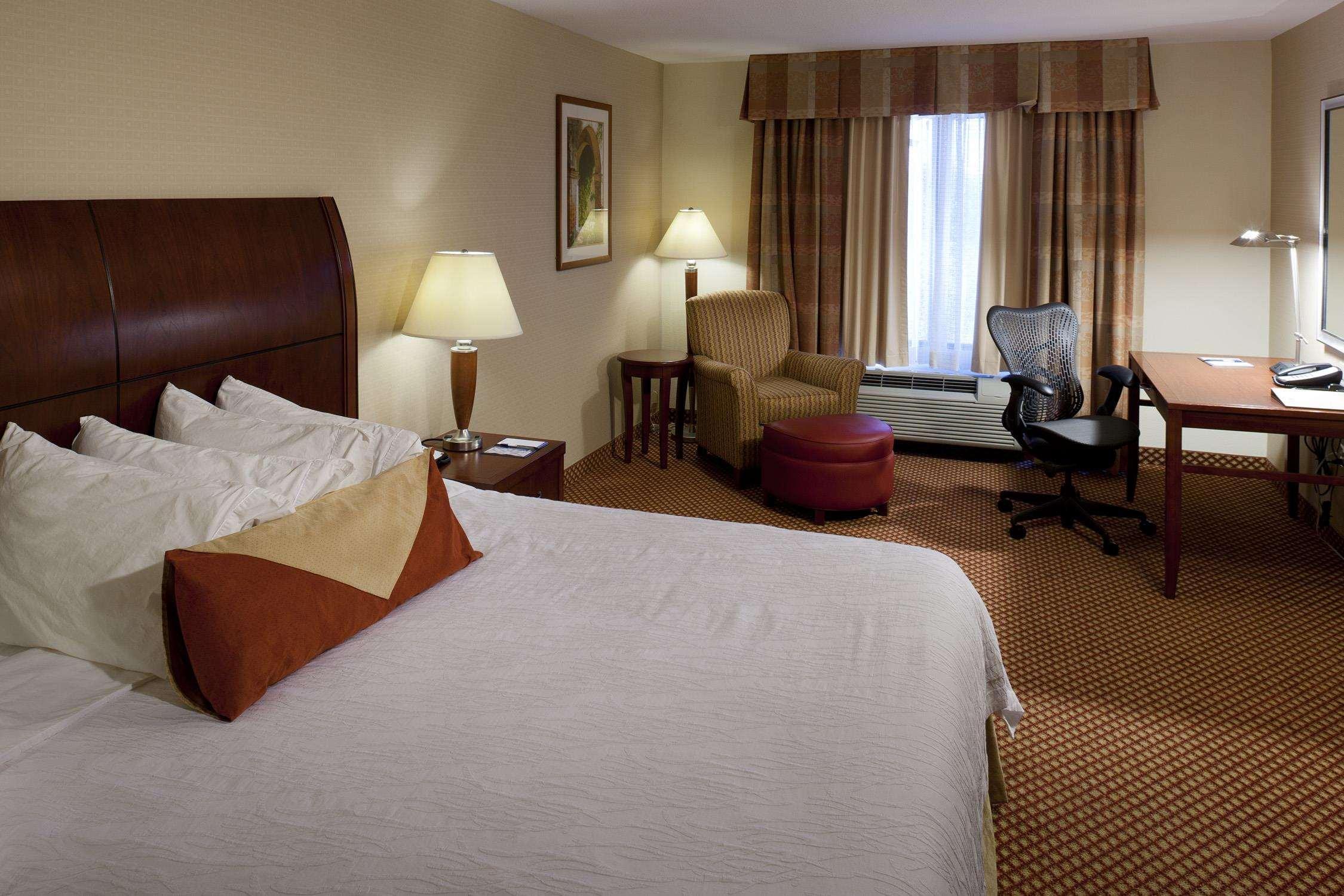 Hilton Garden Inn Schaumburg Pokój zdjęcie
