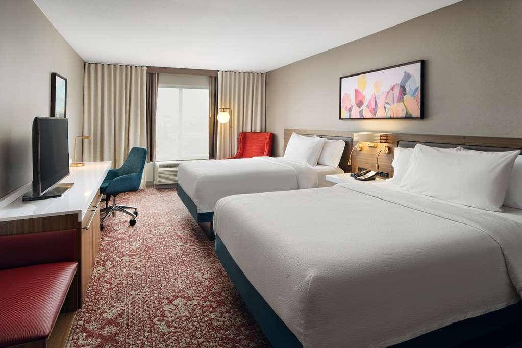 Hilton Garden Inn Schaumburg Pokój zdjęcie
