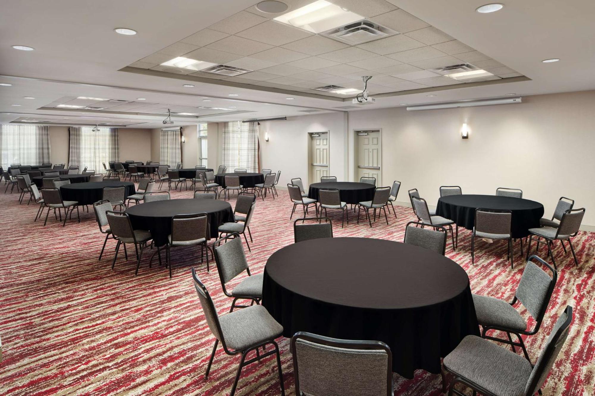Hilton Garden Inn Schaumburg Zewnętrze zdjęcie