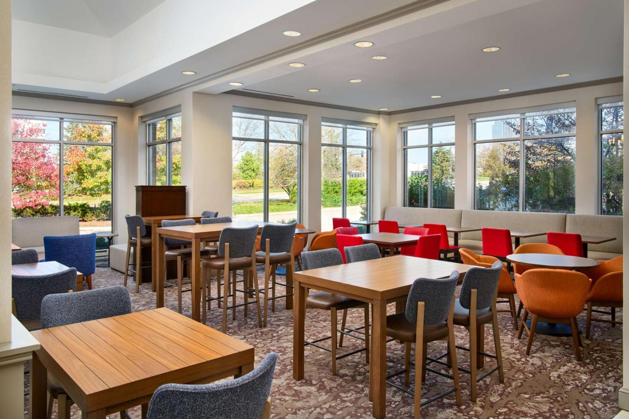 Hilton Garden Inn Schaumburg Zewnętrze zdjęcie
