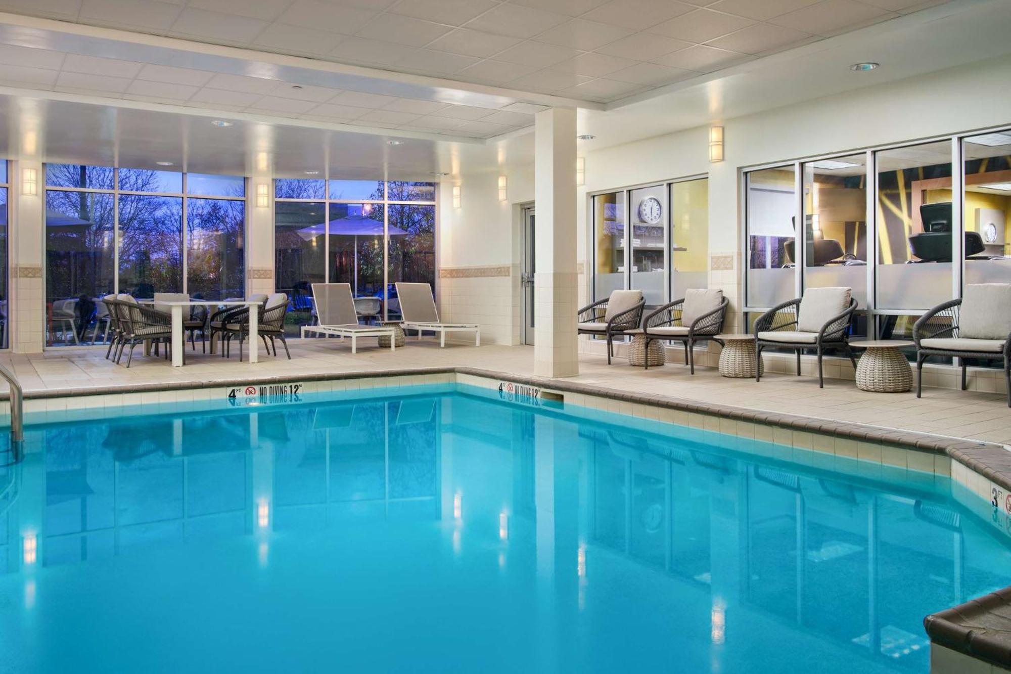 Hilton Garden Inn Schaumburg Zewnętrze zdjęcie